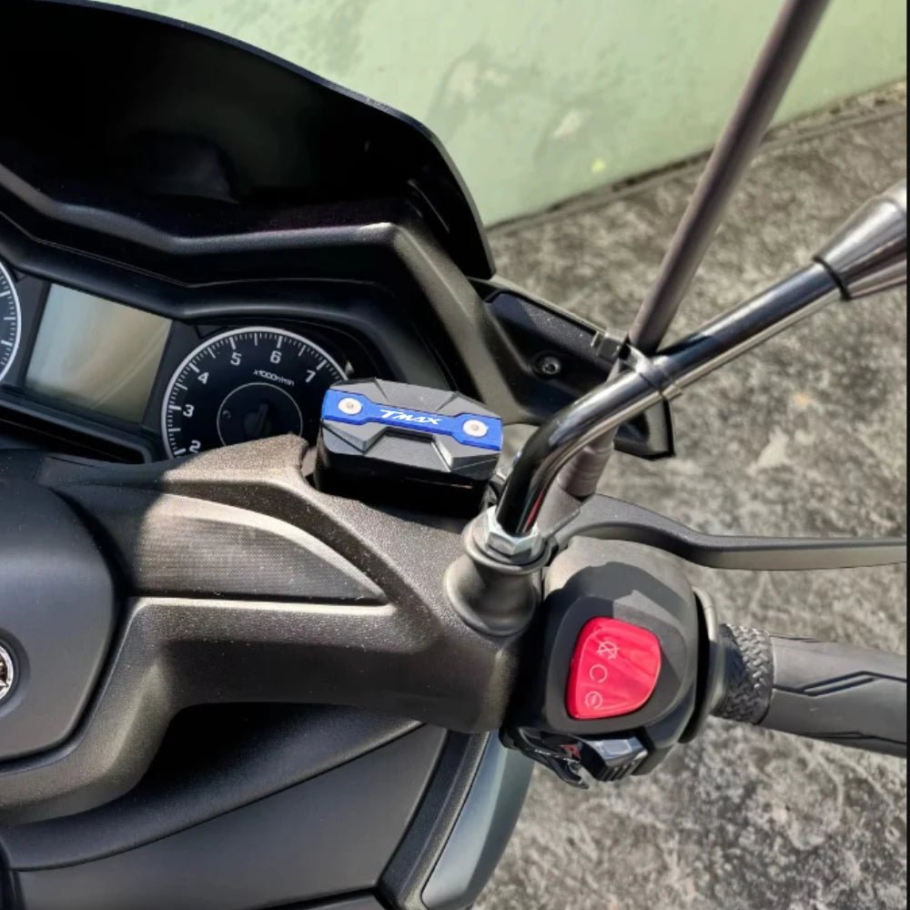 Couvercle Réservoir de Frein Avant CNC pour Yamaha TMAX 500/530/560 – Capot Bouchon d’Huile TECH MAX SX DX - GoDiscount