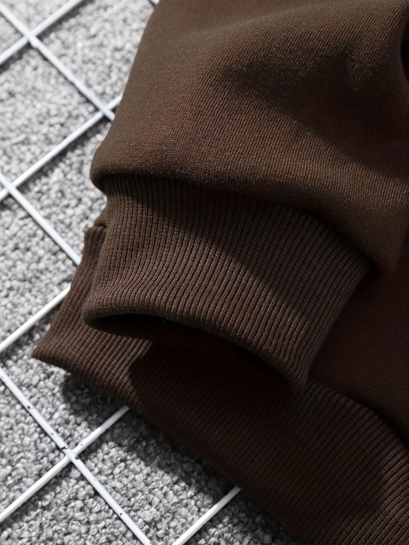 Women'S Chic Brown Hoodie with "Bichette" Print and Red Heart Design - Cozy Long Sleeve Pullover with Kangaroo Pocket, Perfect for Casual Fall/Winter Wear, Casual Wear Hoodie | Chic Casual Style | Polyester Hoodie - GoDiscount